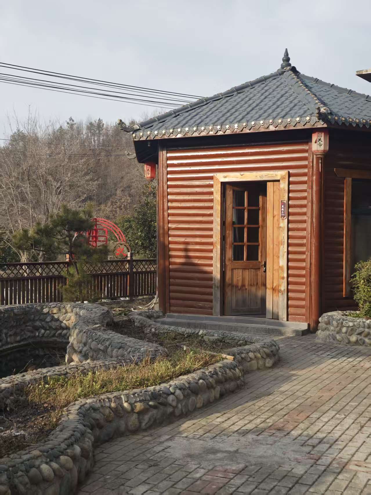 独立院落与休闲步道